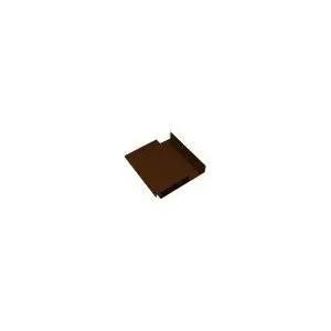 Musterversuch einer Aluminiumplatte für eine bioklimatische Pergola in brauner Corten-Effekt-Farbe